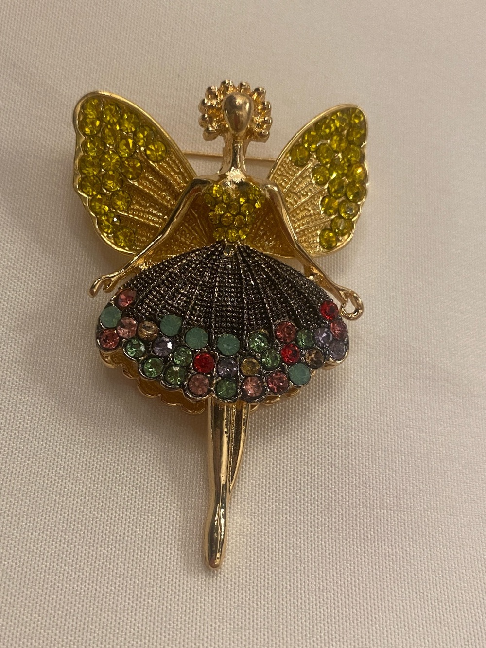 Brooch Ballerina Fairy Pin Gold Yellow Wings Multicolor Skirt new